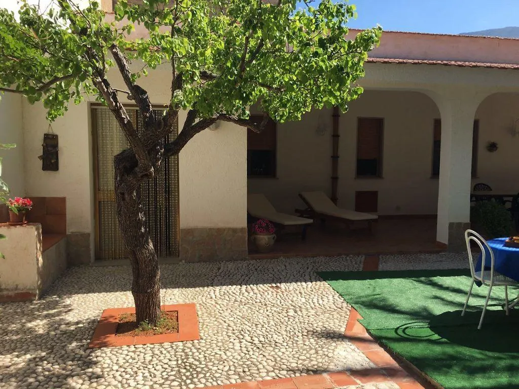 Zahra Casa Vacanze Villa Castelluzzo